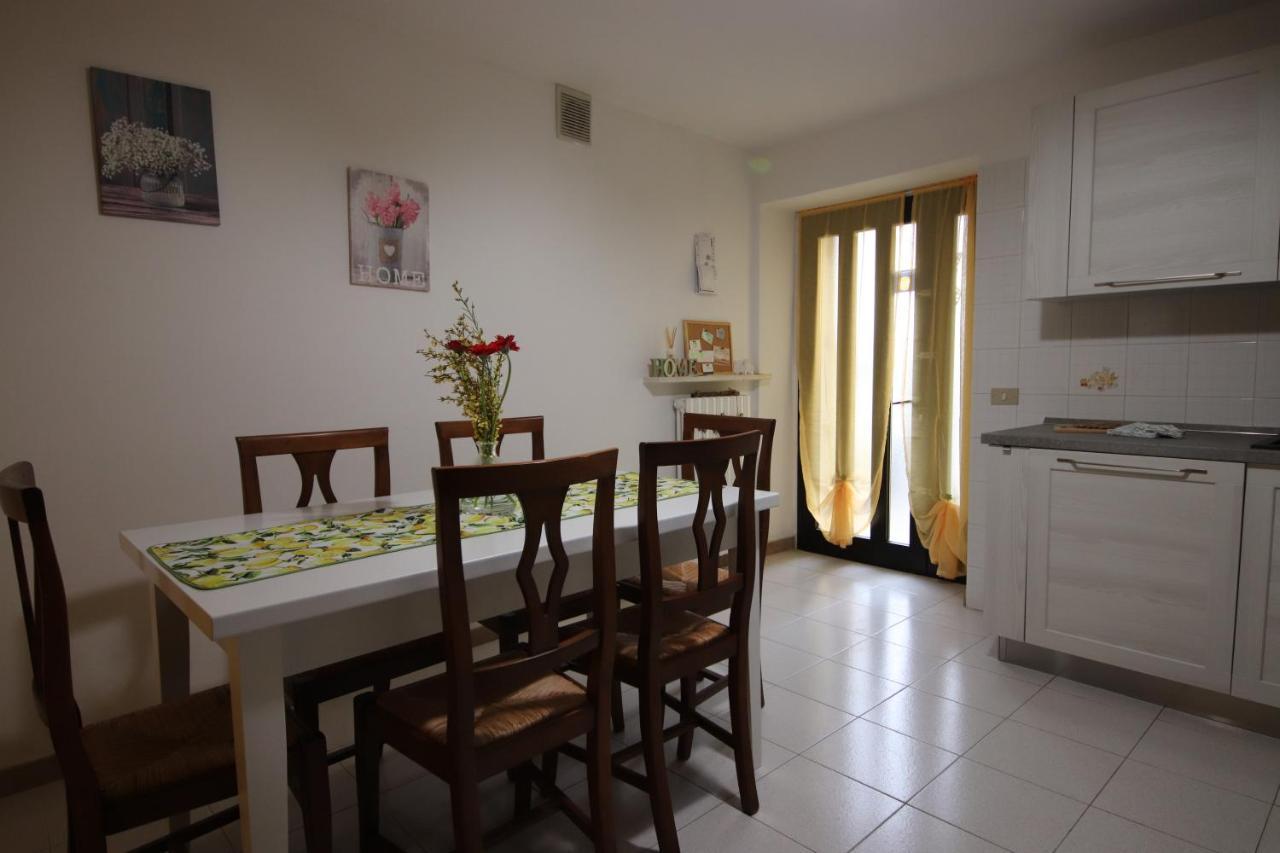 Casa Vacanze Al Borgo Caprino Veronese Eksteriør bilde