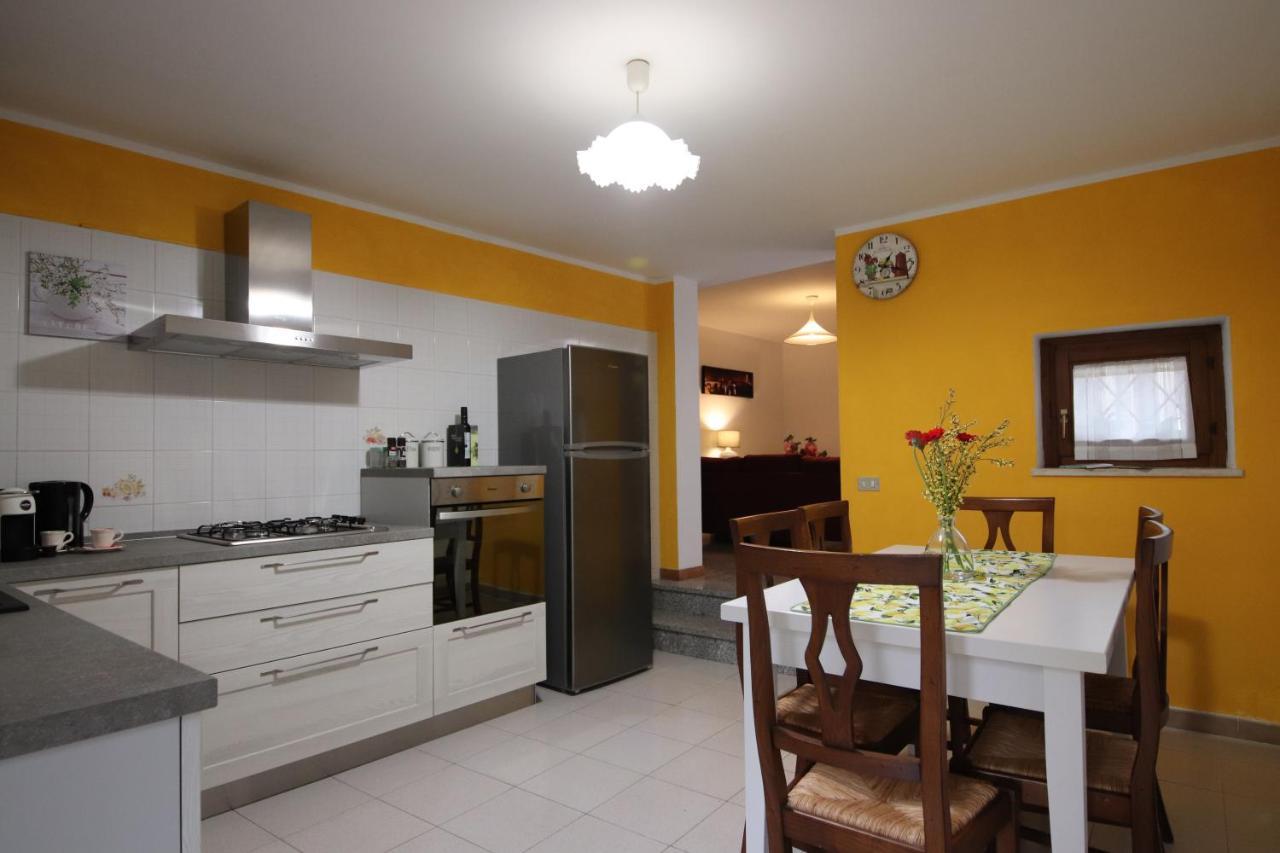 Casa Vacanze Al Borgo Caprino Veronese Eksteriør bilde